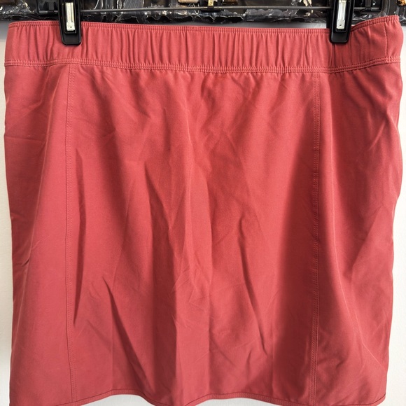 Patagonia Rust Red Drawstring Skort - Picture 2 of 3